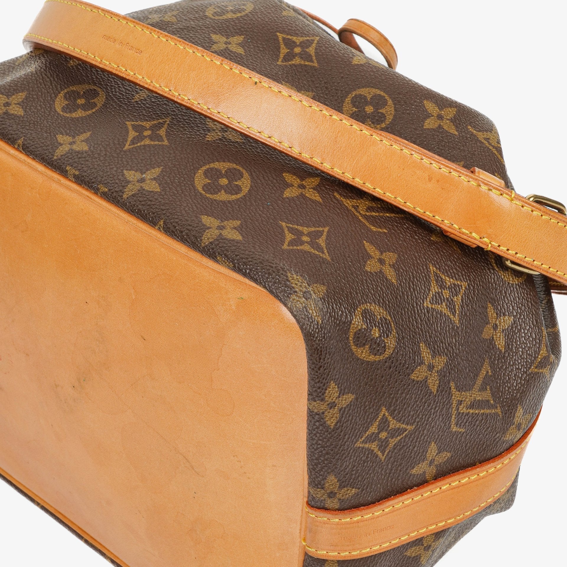 Louis Vuitton Petit Noé Schultertasche aus Monogram Canvas