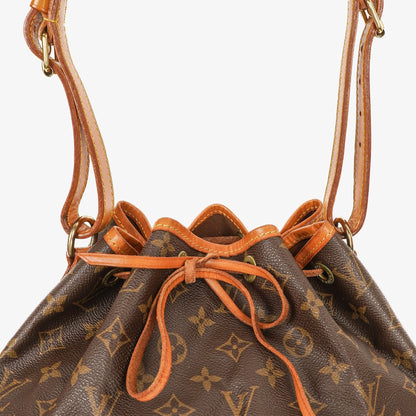 Louis Vuitton Petit Noe Schultertasche aus Monogram Canvas