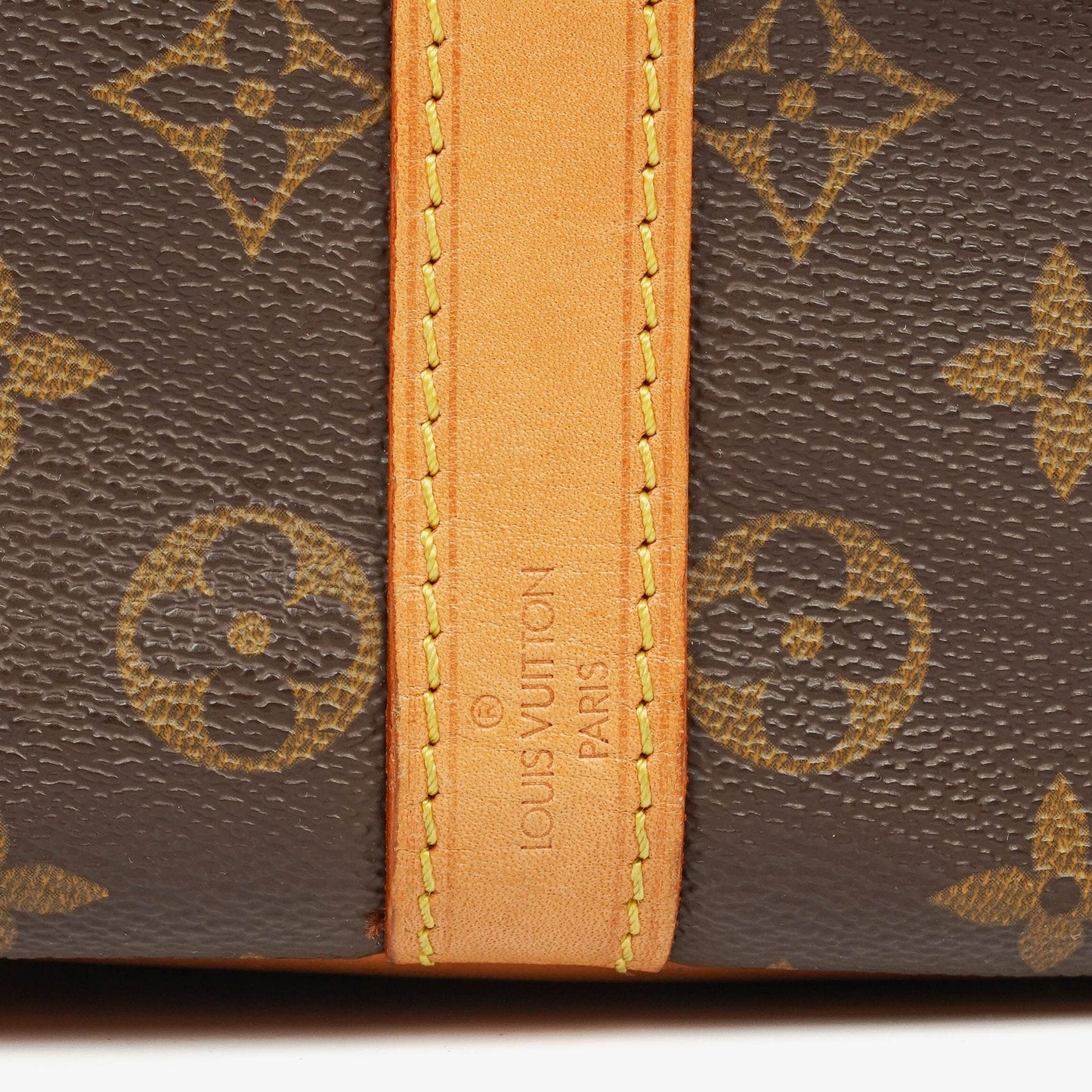 Louis Vuitton Petit Noe Schultertasche aus Monogram Canvas