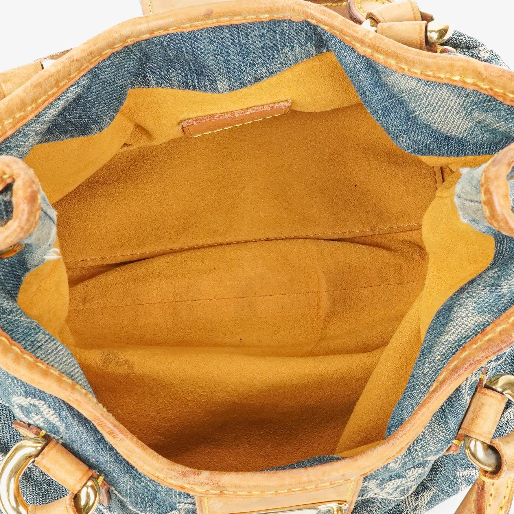 Louis Vuitton Pleaty Tasche aus Monogram Denim