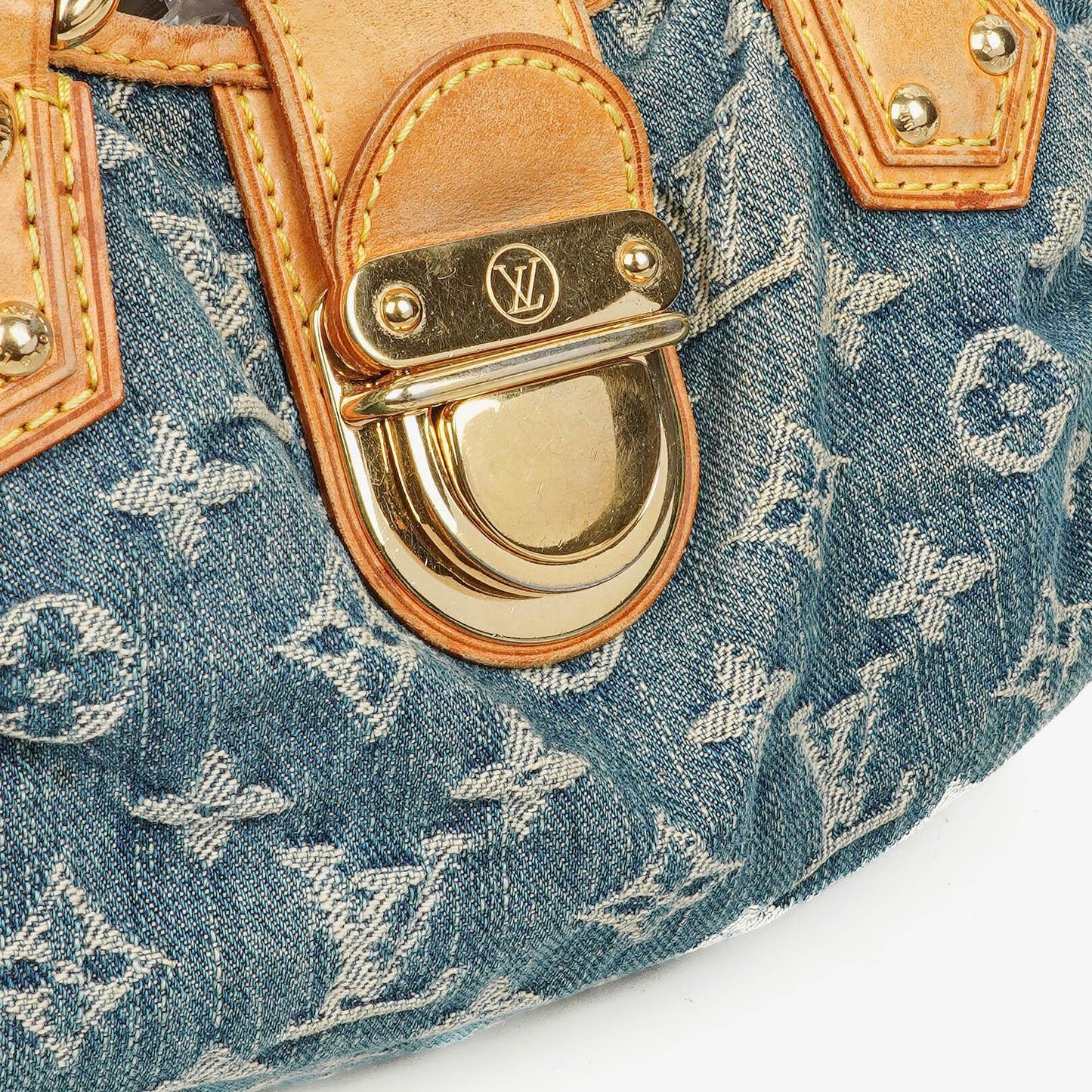 Louis Vuitton Pleaty Tasche aus Monogram Denim
