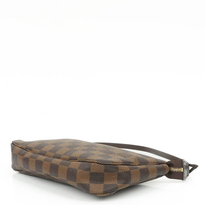 Louis Vuitton Pochette Accessoire Clutch-Handtasche aus Damier Ebène Canvas