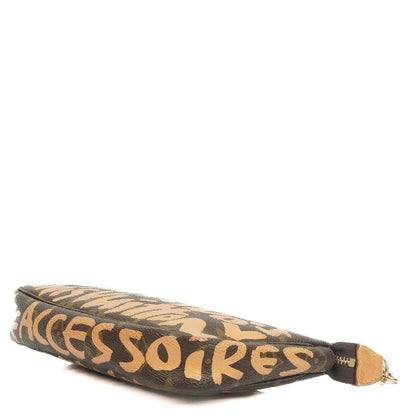 Louis Vuitton Pochette Accessoire in Monogram Graffiti Canvas Clutch Handtasche aus der Stephen Sprouse Kollektion