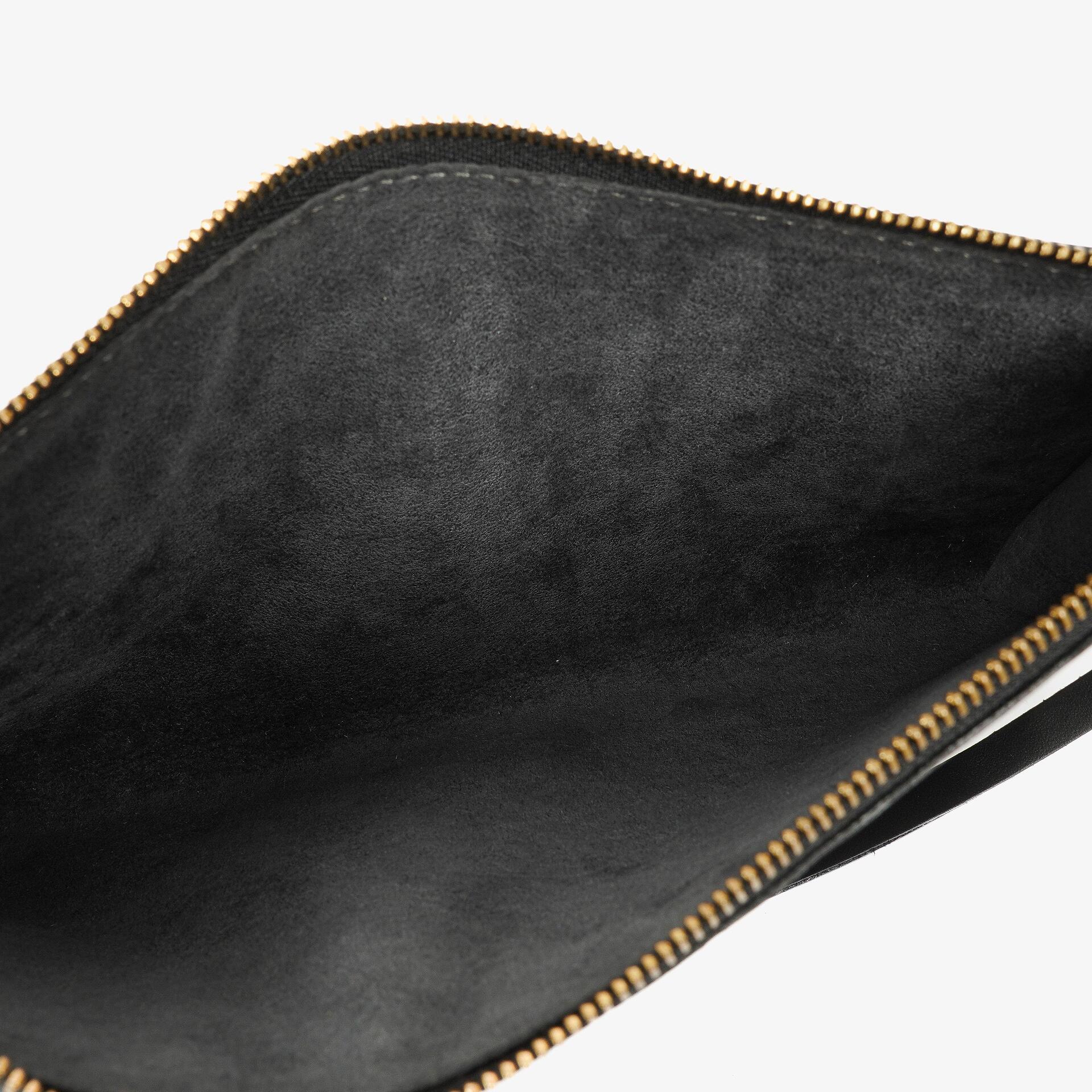 Louis Vuitton Pochette Accessoires Clutch aus schwarzem Epi Leder