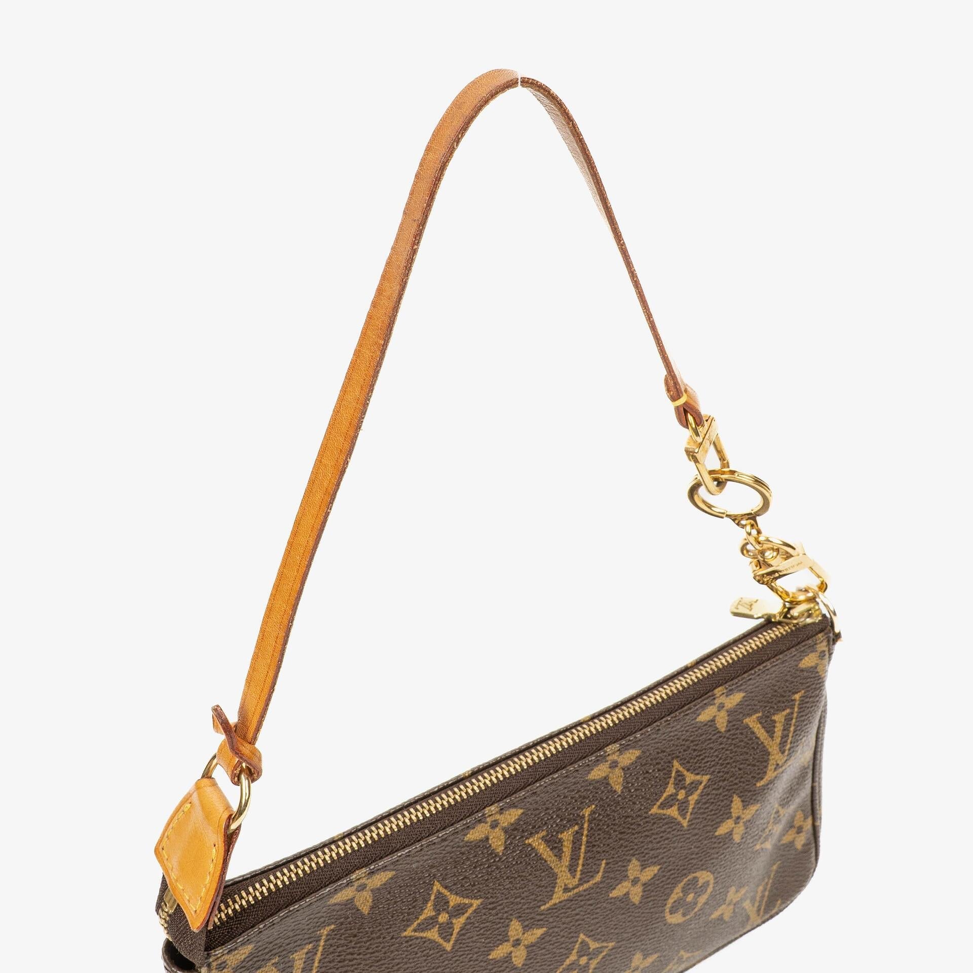 Louis Vuitton Pochette Accessoires Clutch aus Monogram Canvas
