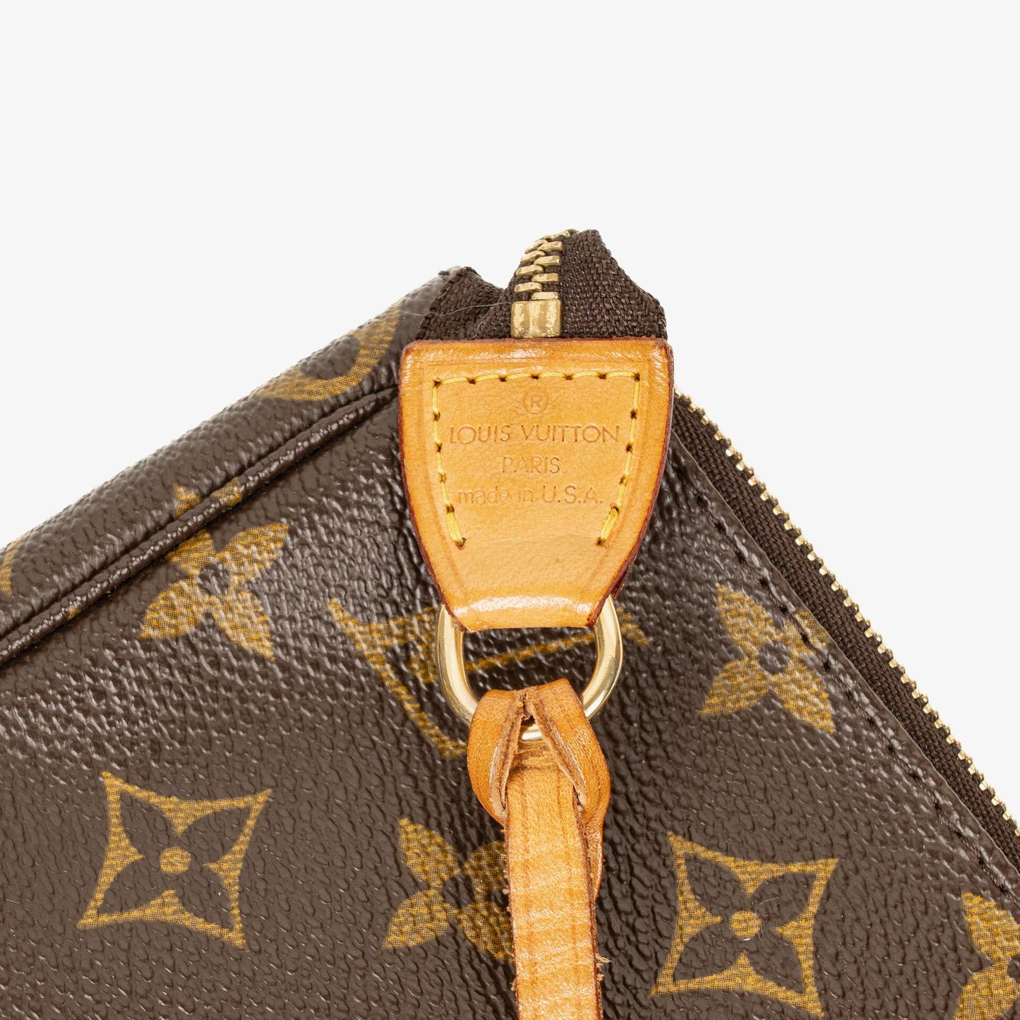 Louis Vuitton Pochette Accessoires Clutch aus Monogram Canvas