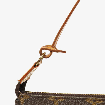 Louis Vuitton Pochette Accessoires Clutch aus Monogram Canvas