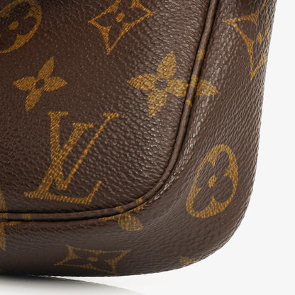 Louis Vuitton Pochette Accessoires Monogram Canvas Clutch Tasche