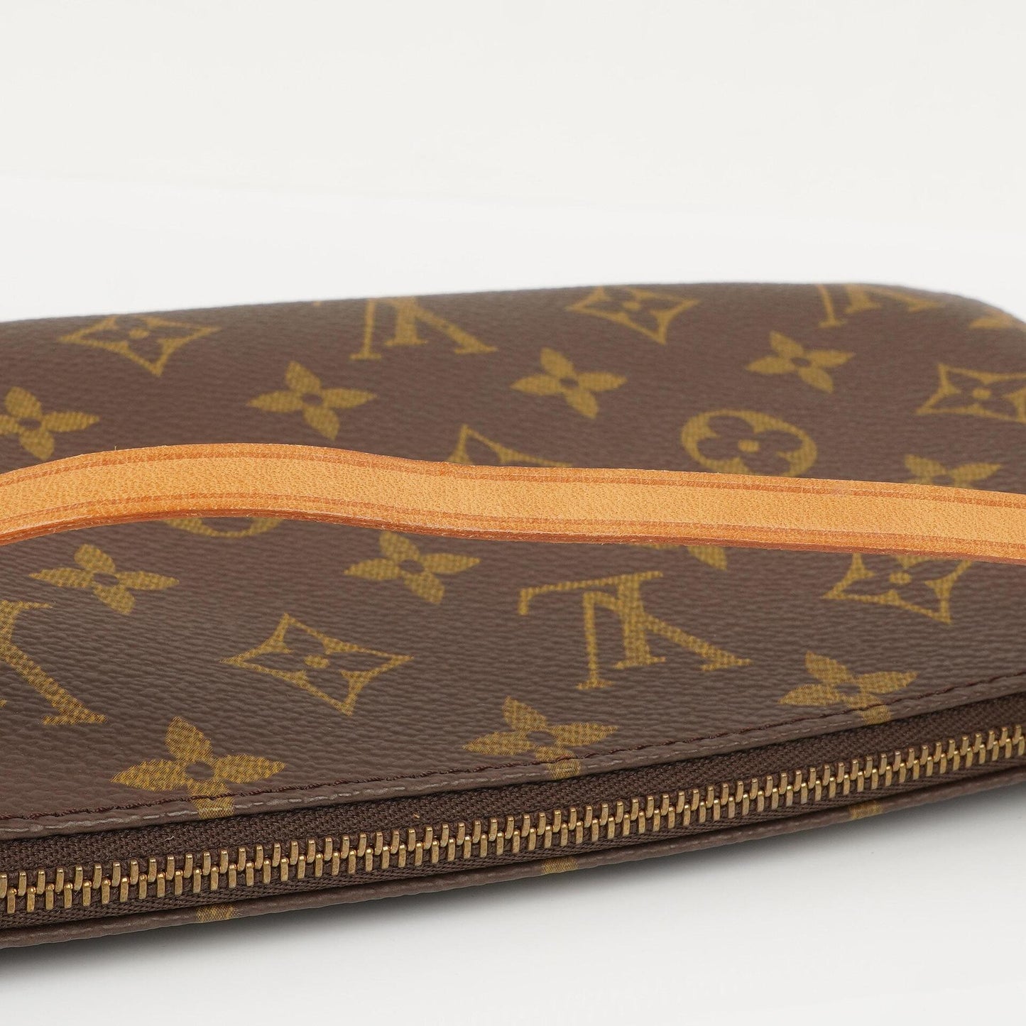 Louis Vuitton Pochette Accessoires Monogram Canvas Clutch Tasche