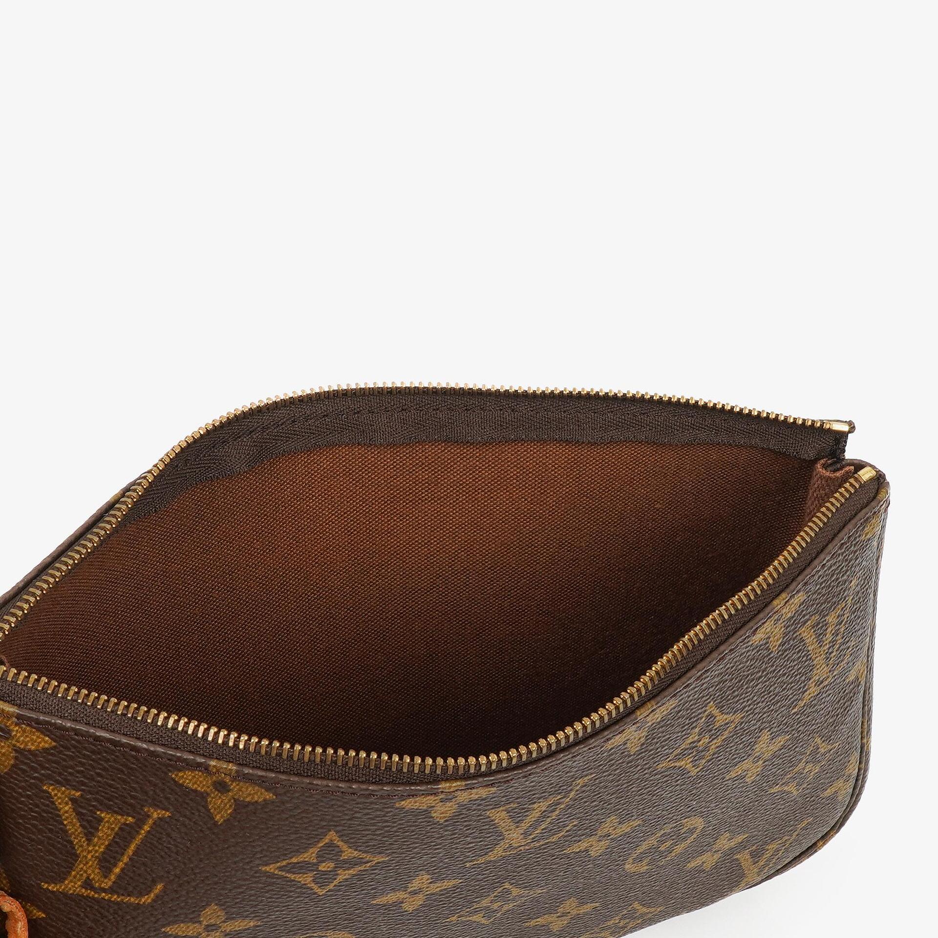 Louis Vuitton Pochette Accessoires Monogram Canvas Clutch Tasche