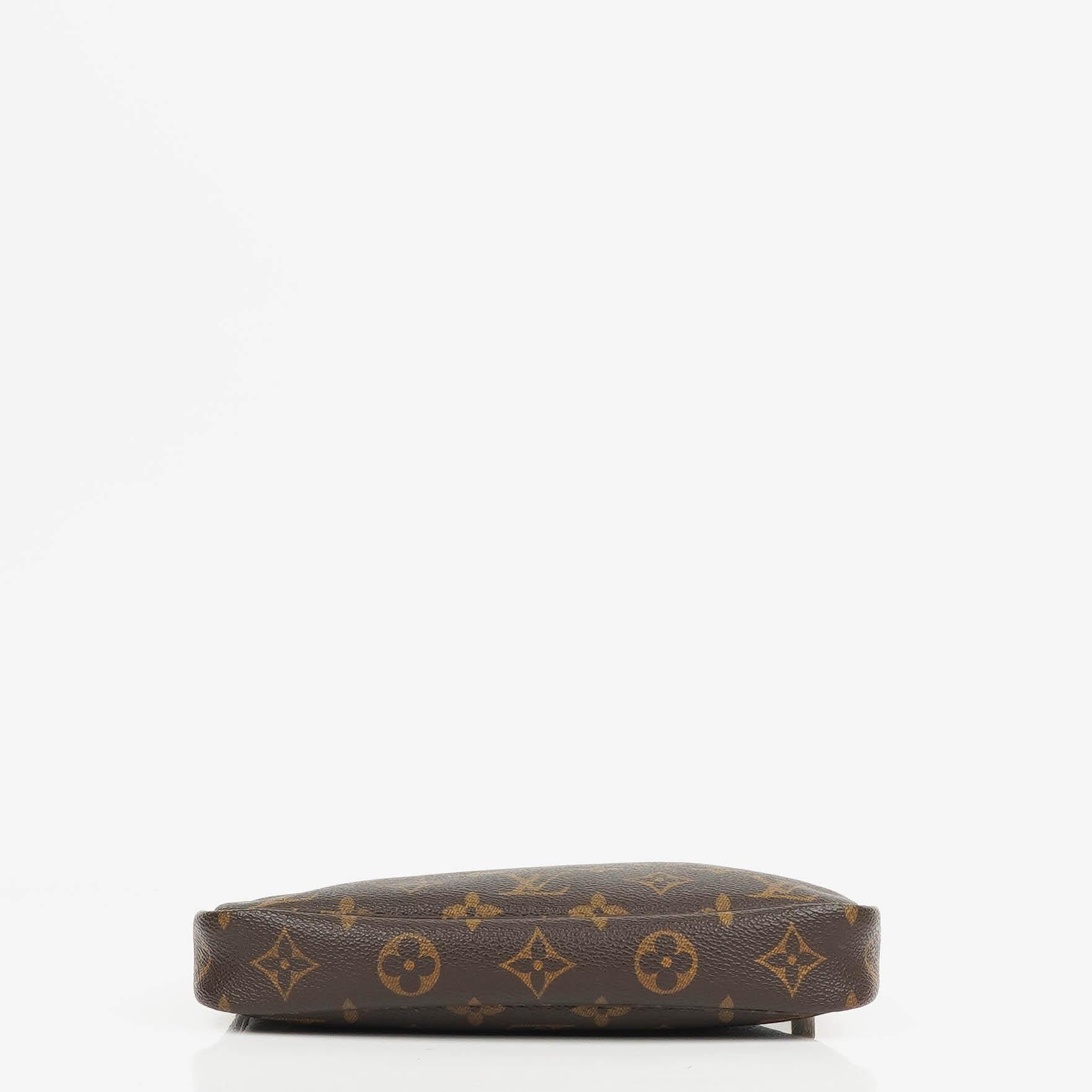 Louis Vuitton Pochette Accessoires Clutch Handtasche Monogram Canvas