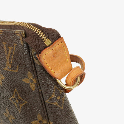 Louis Vuitton Pochette Accessoires Clutch Handtasche aus Monogram Canvas