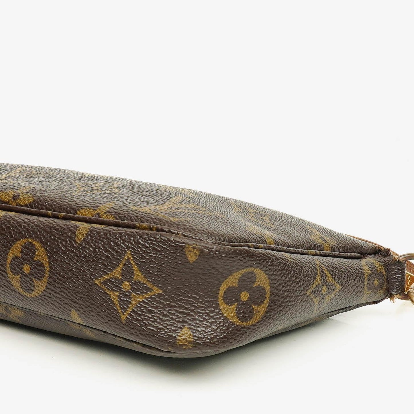 Louis Vuitton Pochette Accessoires Clutch-Handtasche aus Monogram Canvas