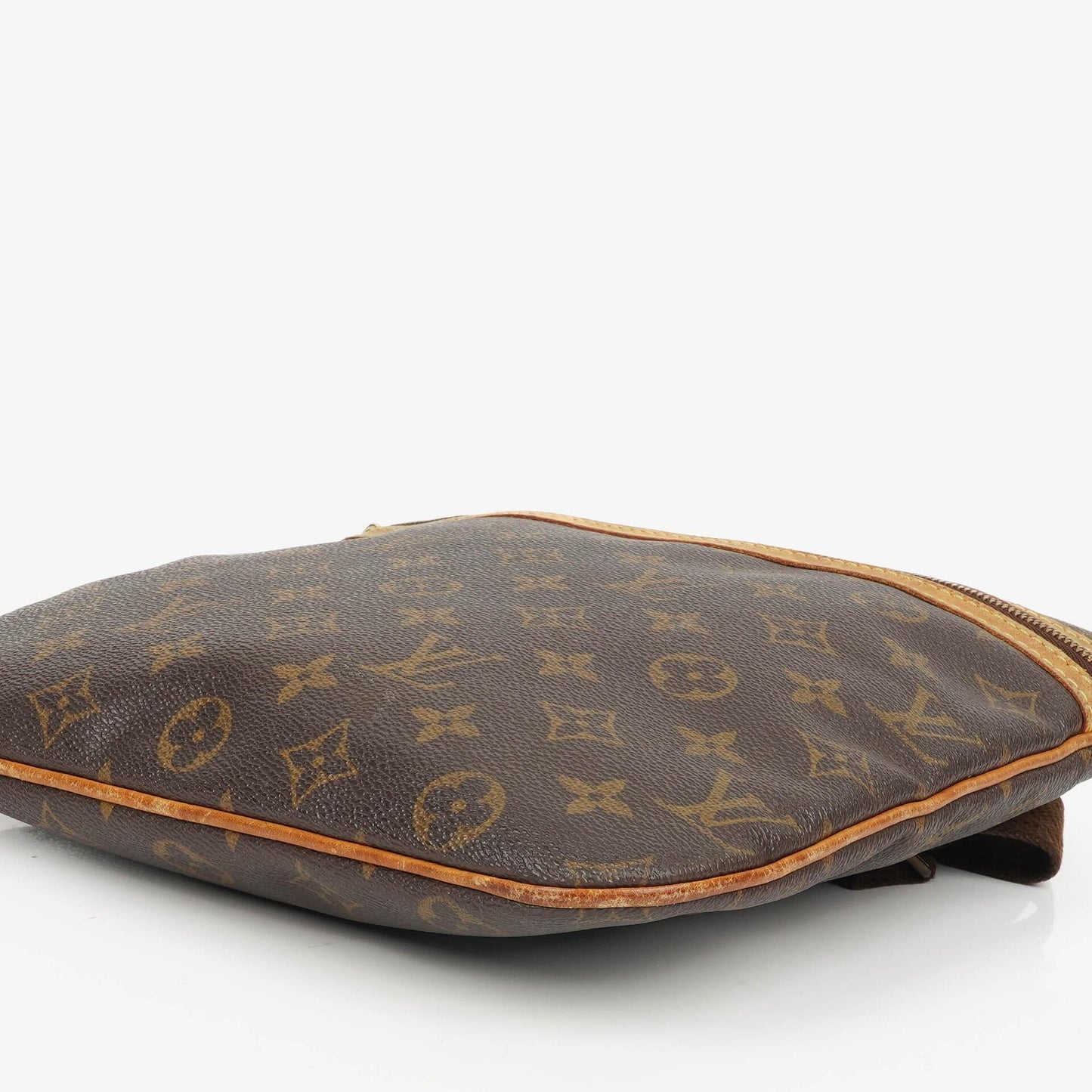 Louis Vuitton Pochette Bosphore Monogram Canvas Schultertasche