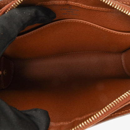 Louis Vuitton Pochette Orsay Clutch aus Monogram Canvas