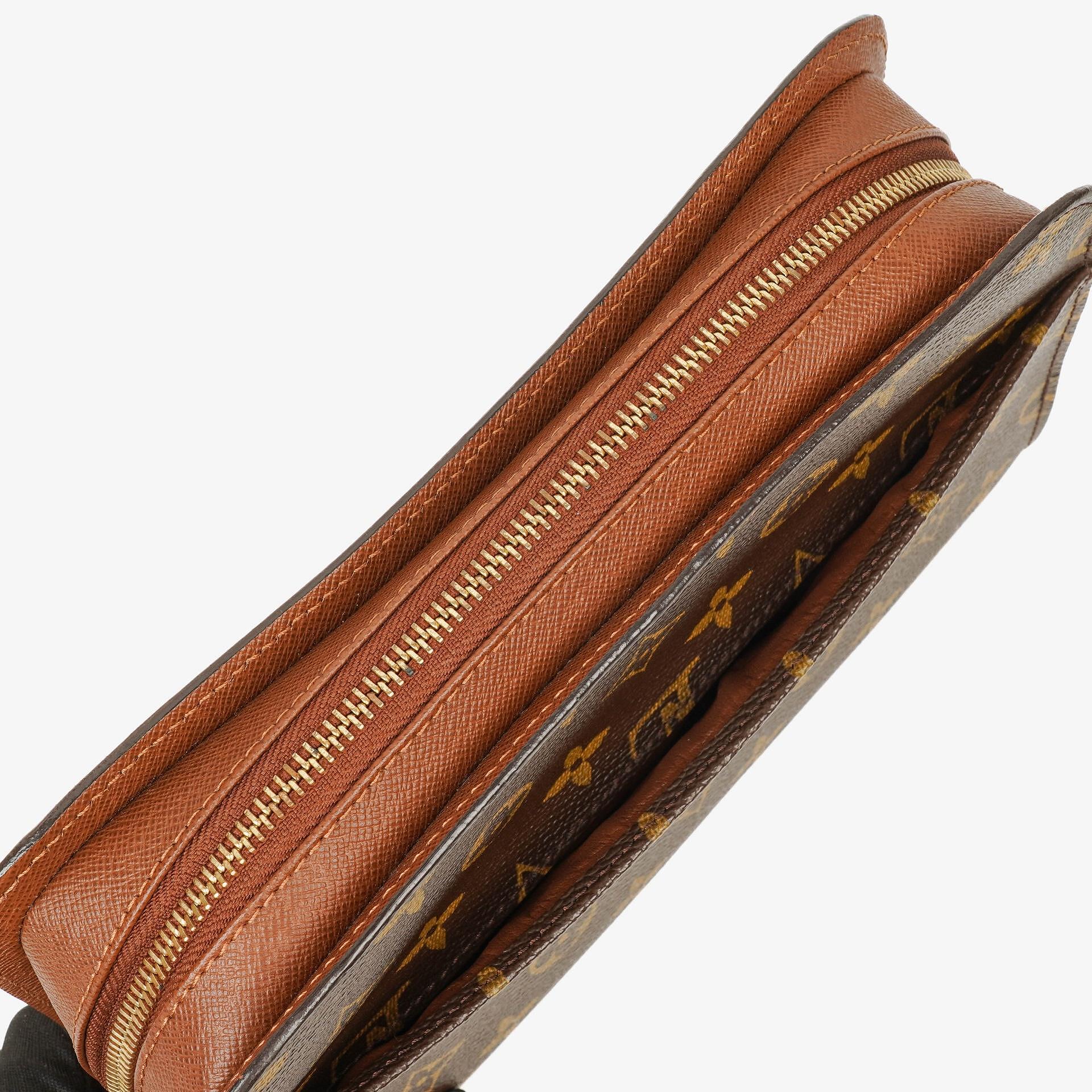 Louis Vuitton Pochette Orsay Clutch aus Monogram Canvas