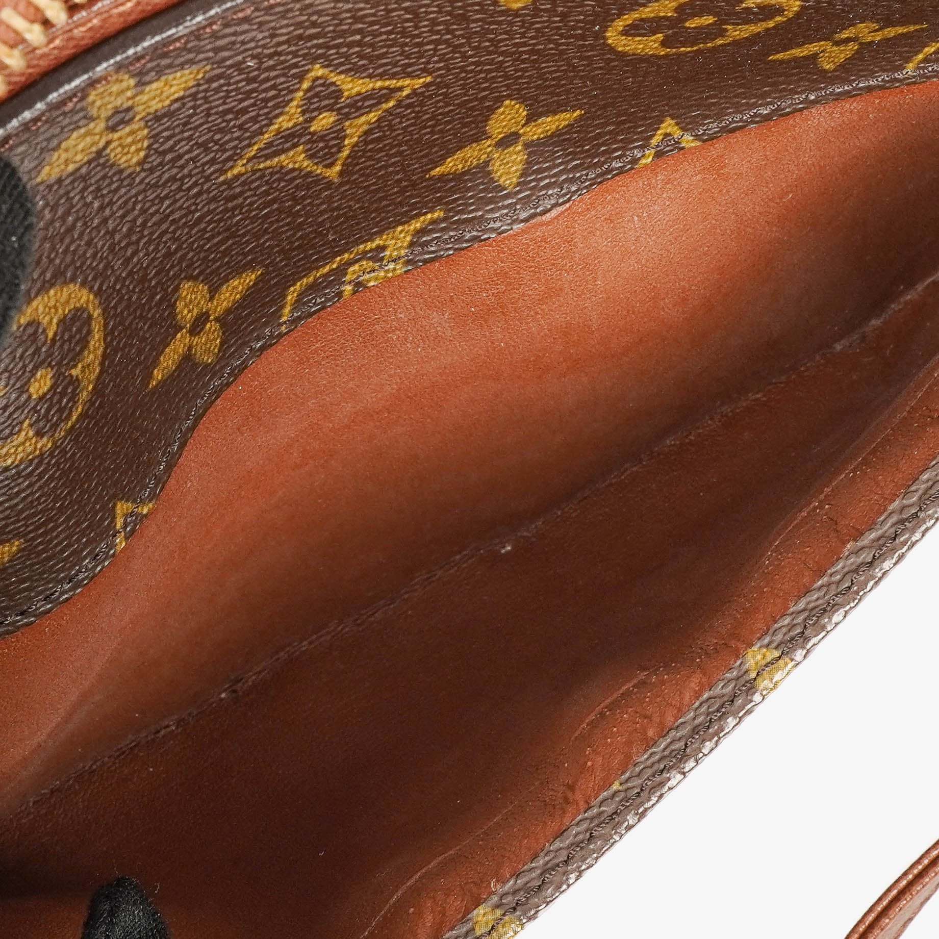 Louis Vuitton Pochette Orsay Clutch aus Monogram Canvas