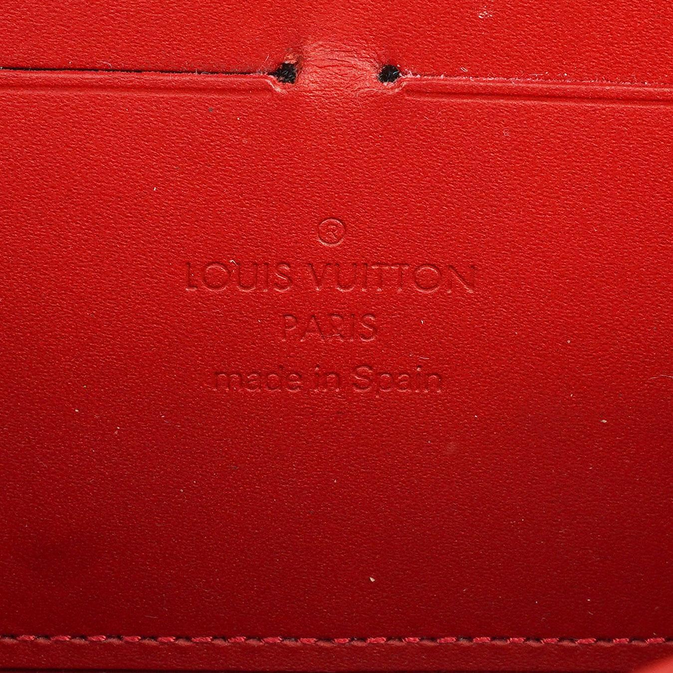 Louis Vuitton Pomme D'Amour Vernis Zippy Geldbörse, 2012