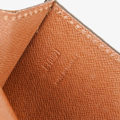 Louis Vuitton Porte-Documents Senateur Clutch-Tasche aus Monogram Canvas