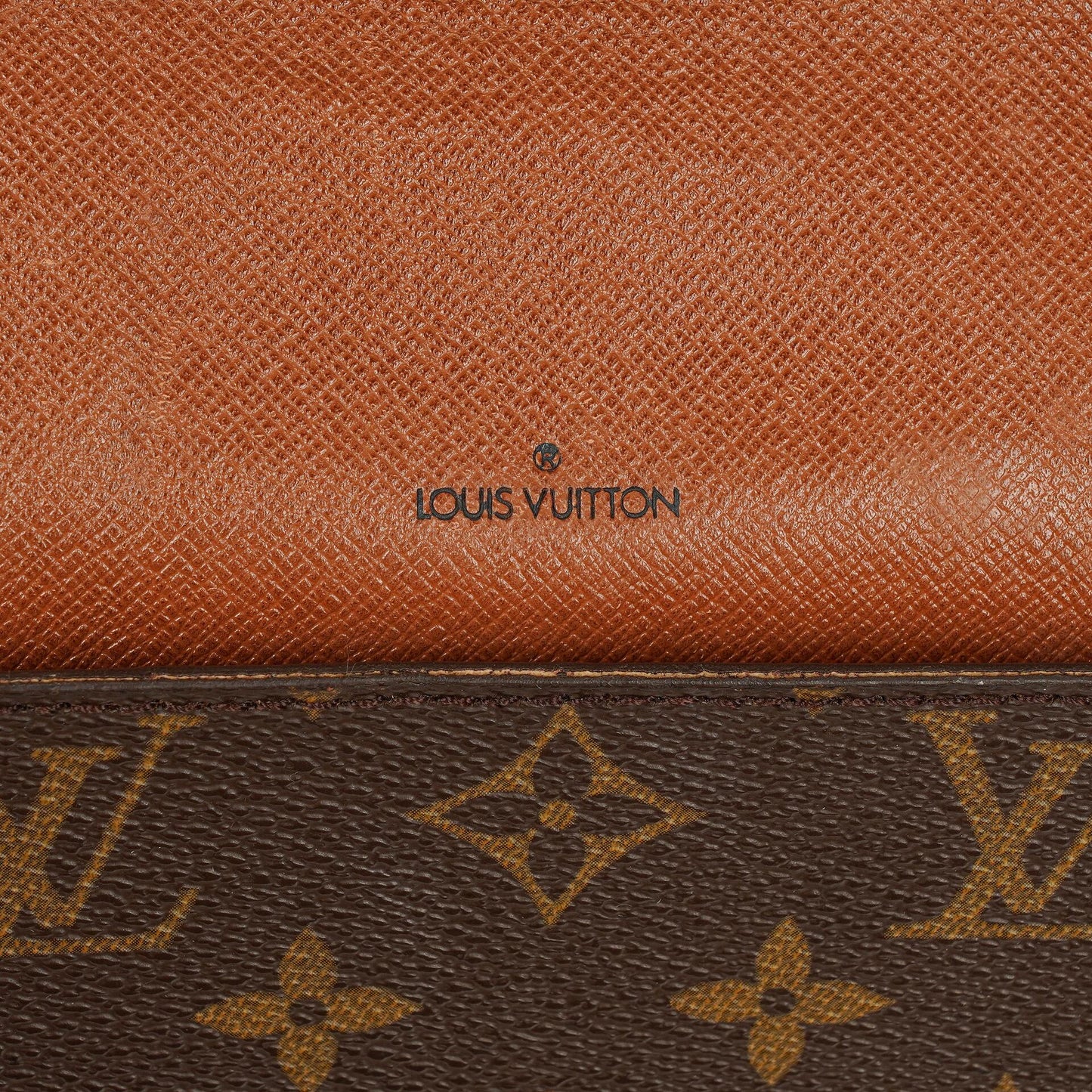 Louis Vuitton Porte-Documents Senateur Clutch-Tasche aus Monogram Canvas