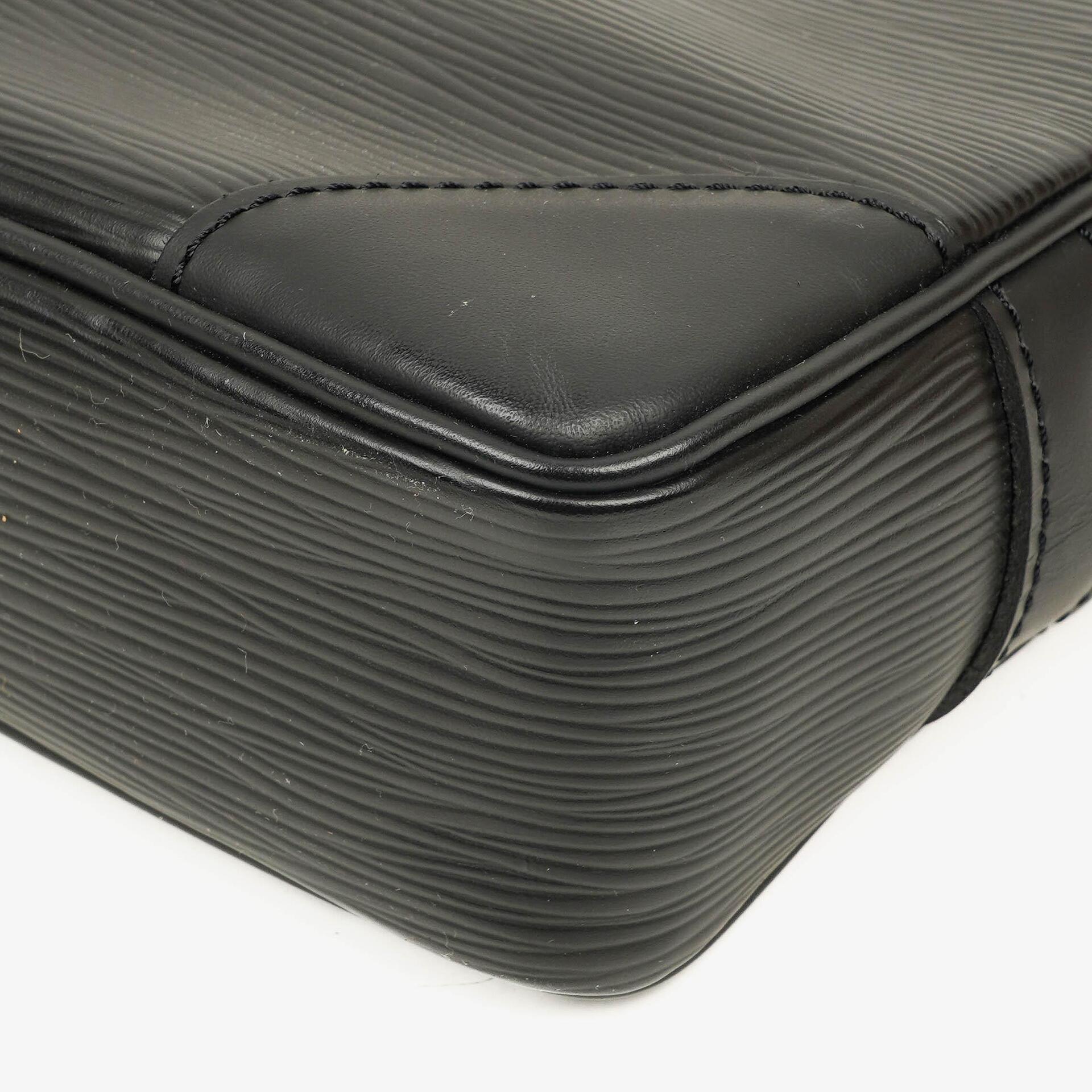 Louis Vuitton Porte-Documents Voyage Aktentasche aus schwarzem Epi Leder