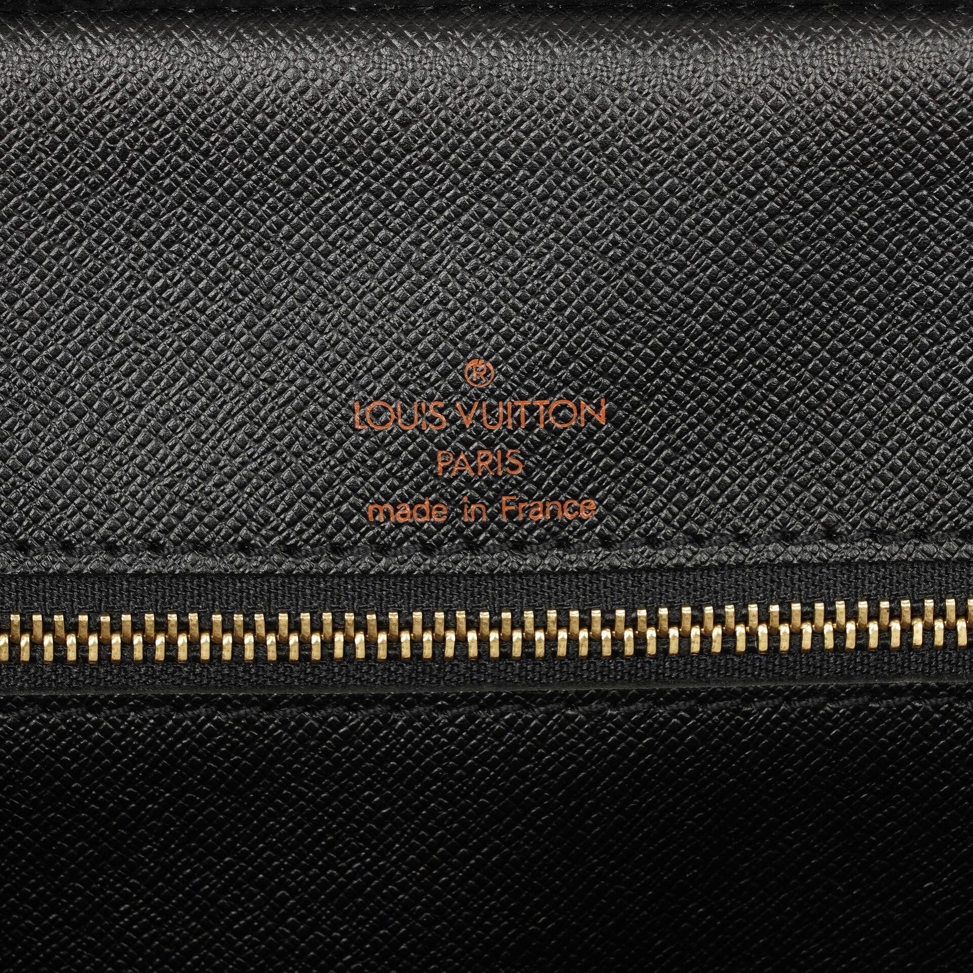 Louis Vuitton Porte-Documents Voyage Aktentasche aus schwarzem Epi Leder