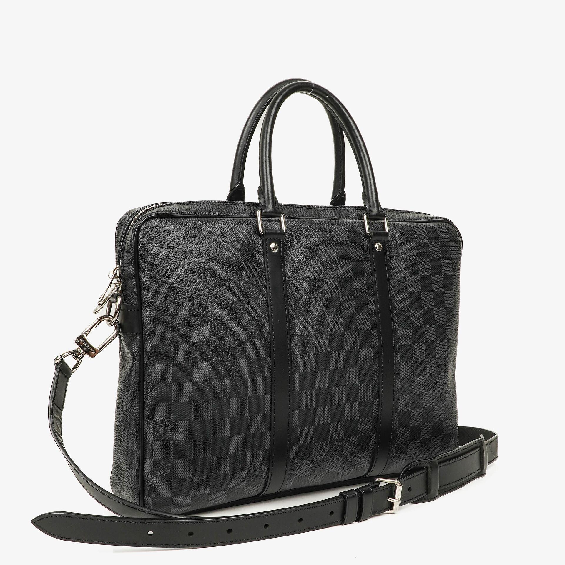 Louis Vuitton Porte-Documents Voyage Tasche aus Damier Graphite Canvas