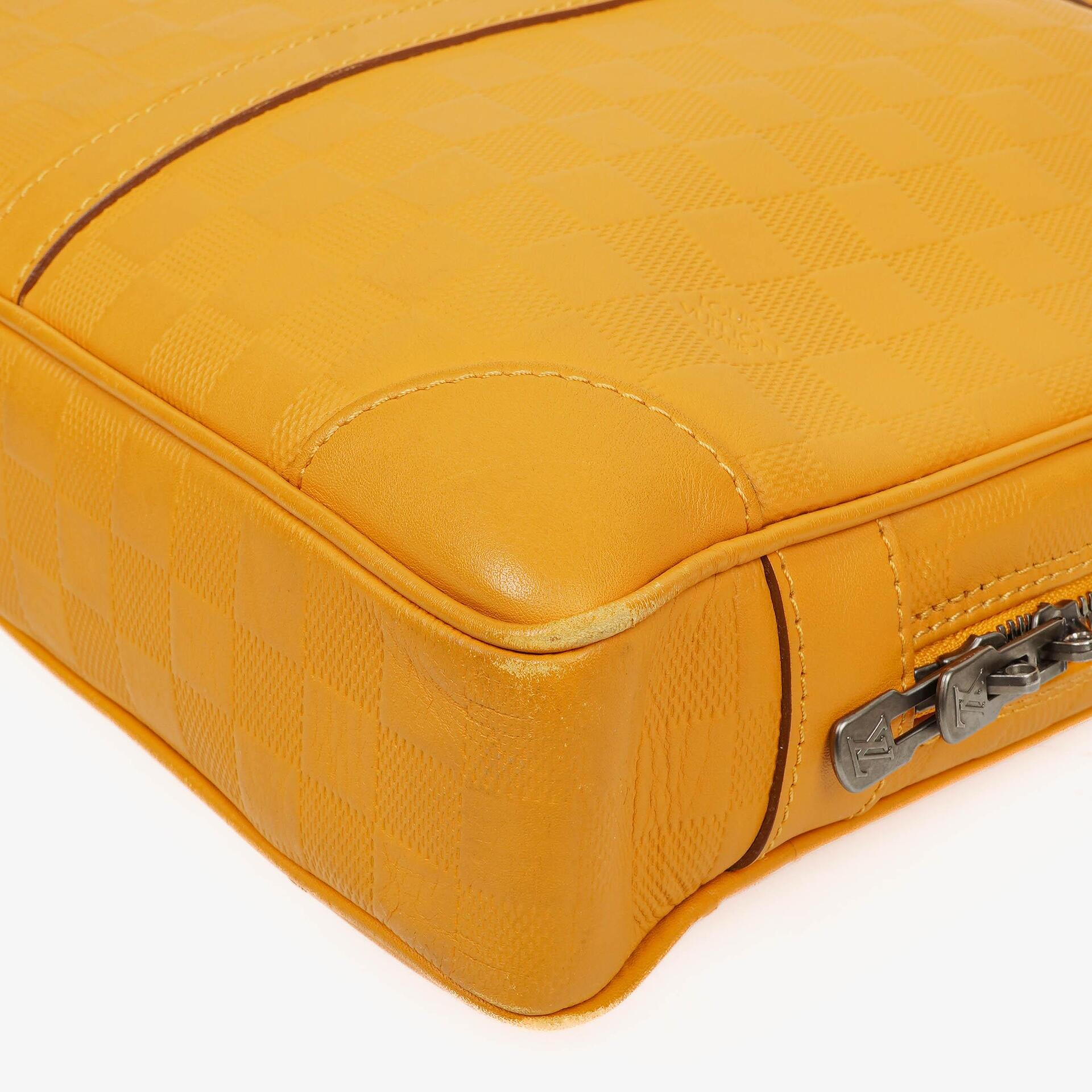 Louis Vuitton Porte-Documents Voyage Aktentasche aus Solar Damier Infini Leder