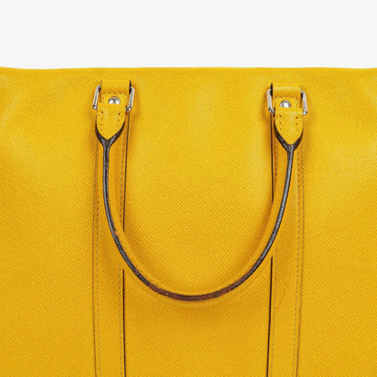 Louis Vuitton Porte Documents Voyage Aktentasche aus gelbem Altair Taiga-Leder