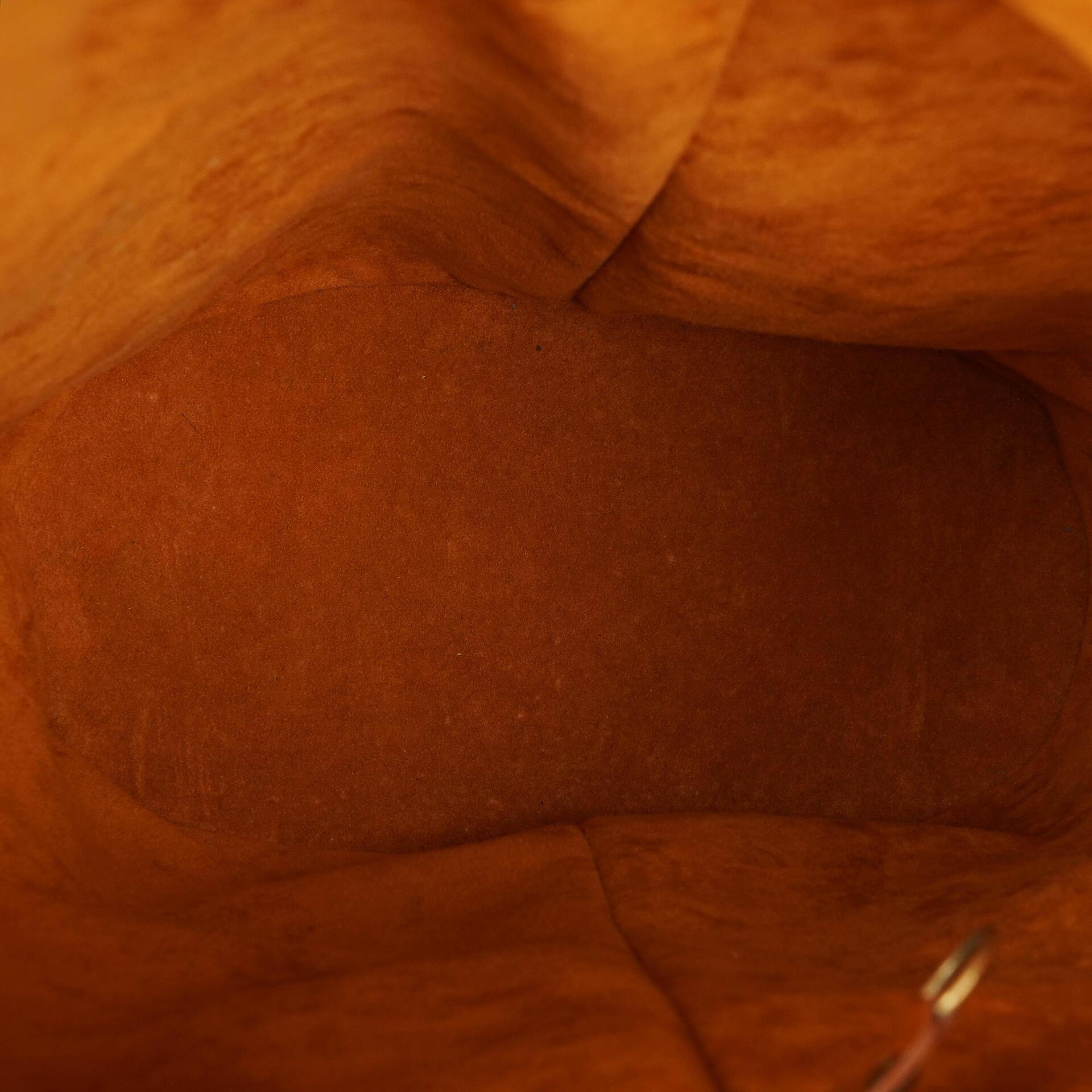 Louis Vuitton Randonnée PM Rucksack aus Epi Canvas in Cognac