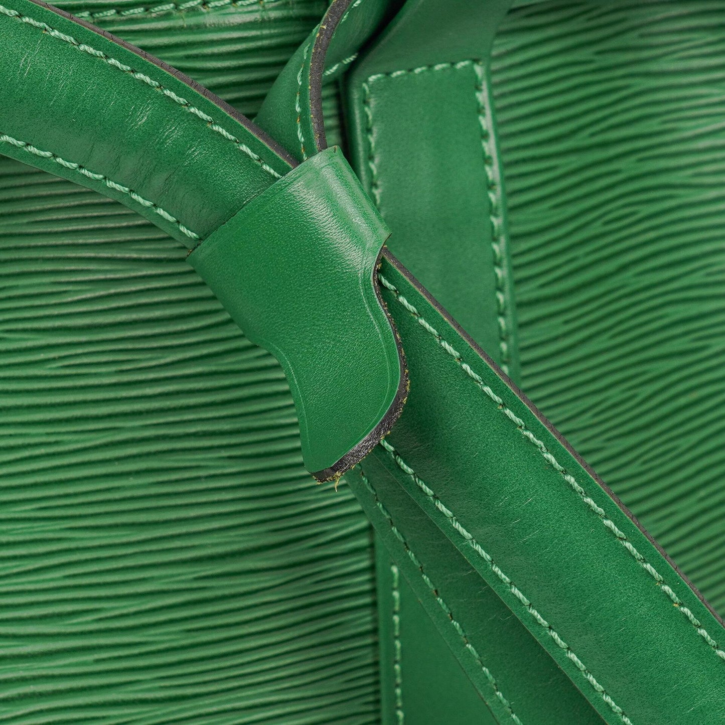 Louis Vuitton Randonnee PM Rucksack aus grünem Epi Canvas