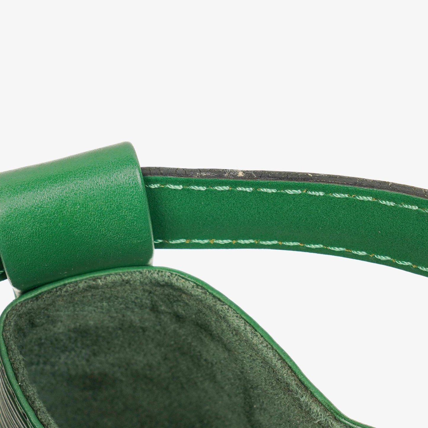 Louis Vuitton Randonnee PM Rucksack aus grünem Epi Canvas