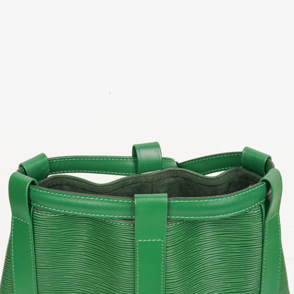 Louis Vuitton Randonnee PM Rucksack aus grünem Epi Canvas