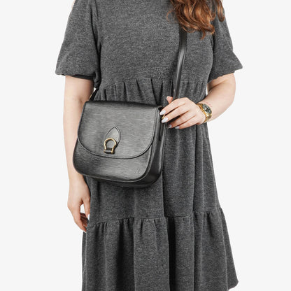 Louis Vuitton Saint Cloud Crossbody-Tasche aus schwarzem Epi Leder