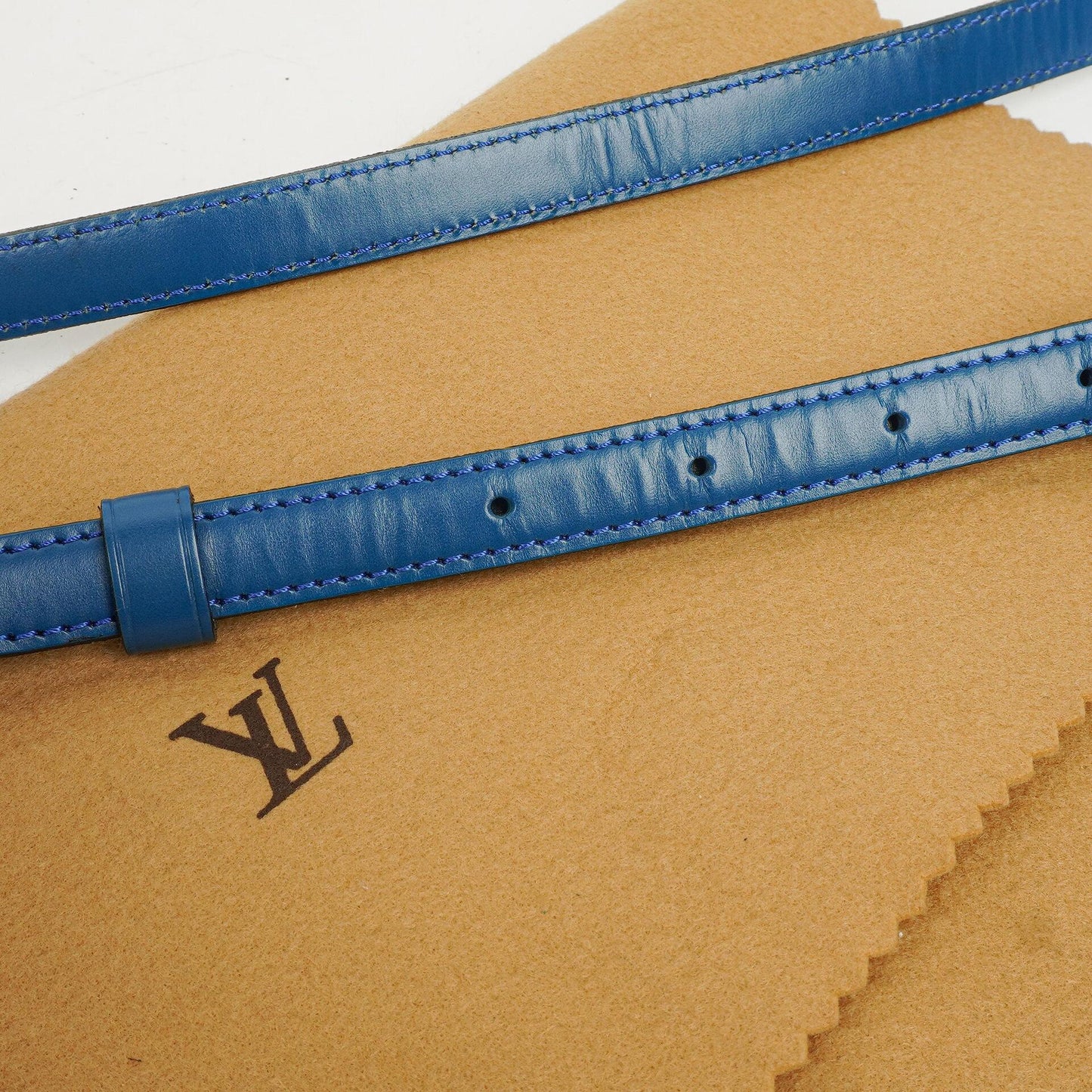 Louis Vuitton Saint Cloud PM Umhängetasche aus blauem Epi Leder