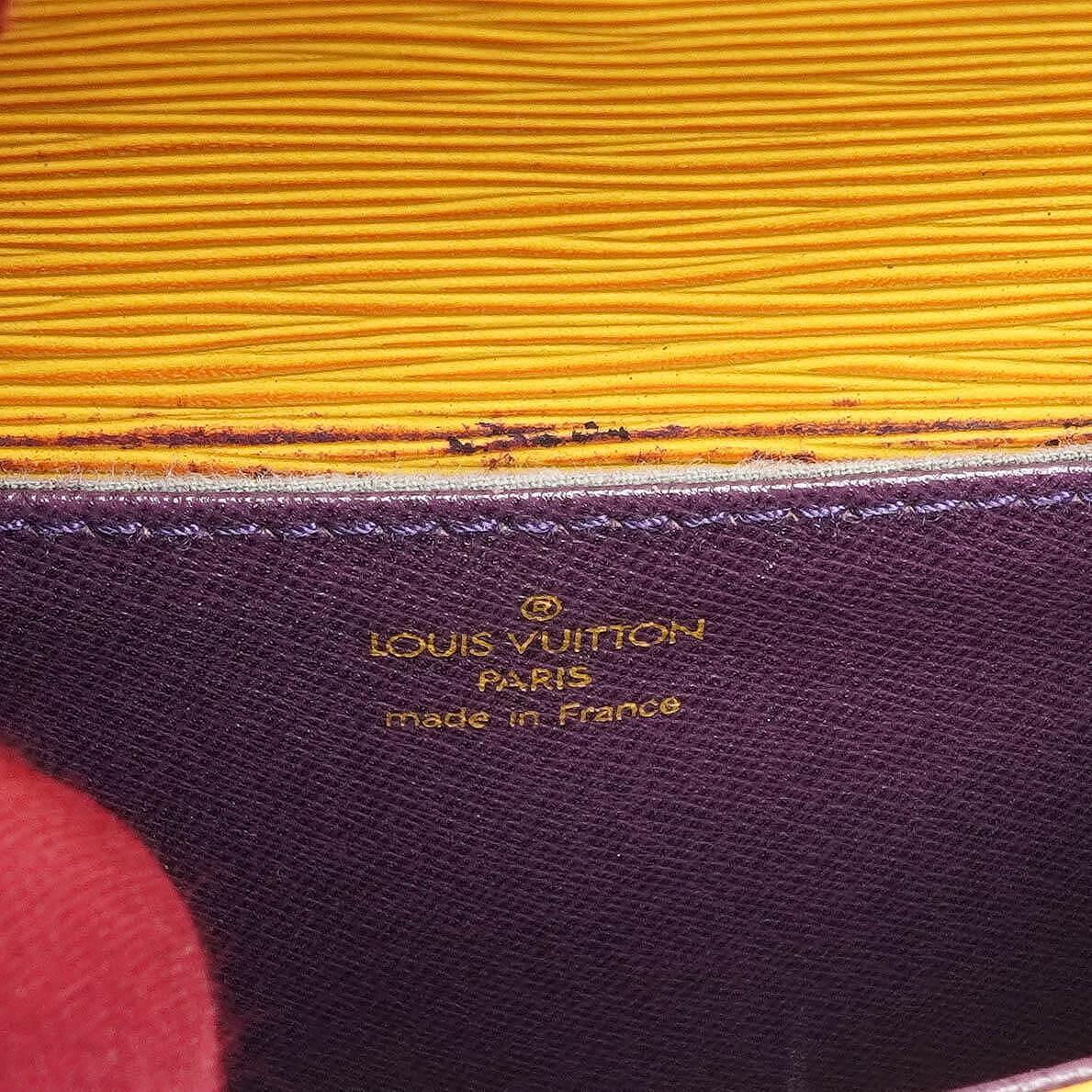 Louis Vuitton Saint Cloud PM Crossbody Tasche aus gelbem Epi-Leder