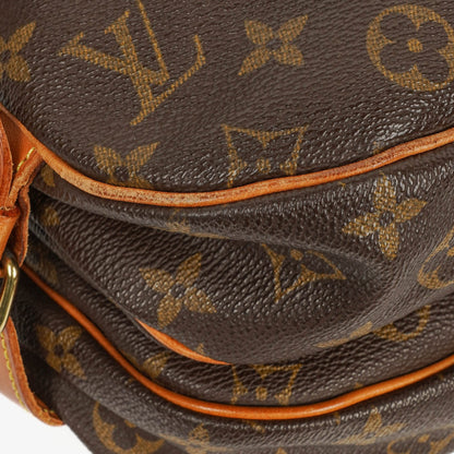 Louis Vuitton Saumur 30 Umhängetasche aus Monogram Canvas