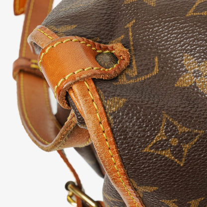 Louis Vuitton Saumur 30 Umhängetasche aus Monogram Canvas