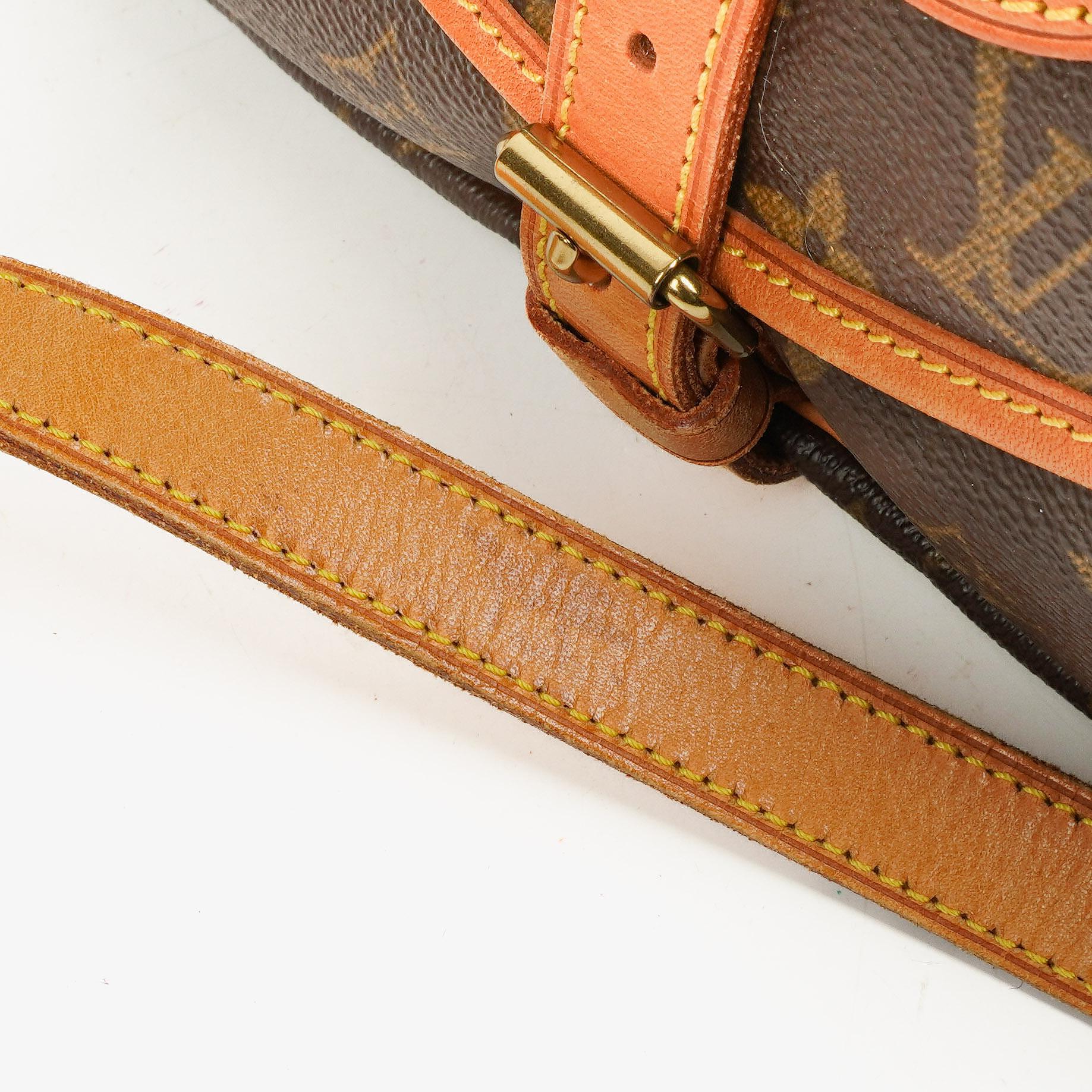 Louis Vuitton Saumur 30 Tasche aus Monogram Canvas