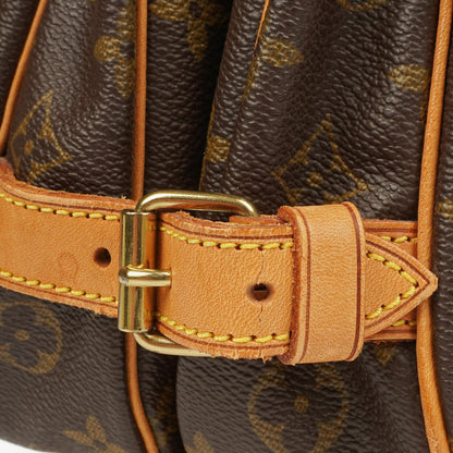 Louis Vuitton Saumur 30 Tasche aus Monogram Canvas
