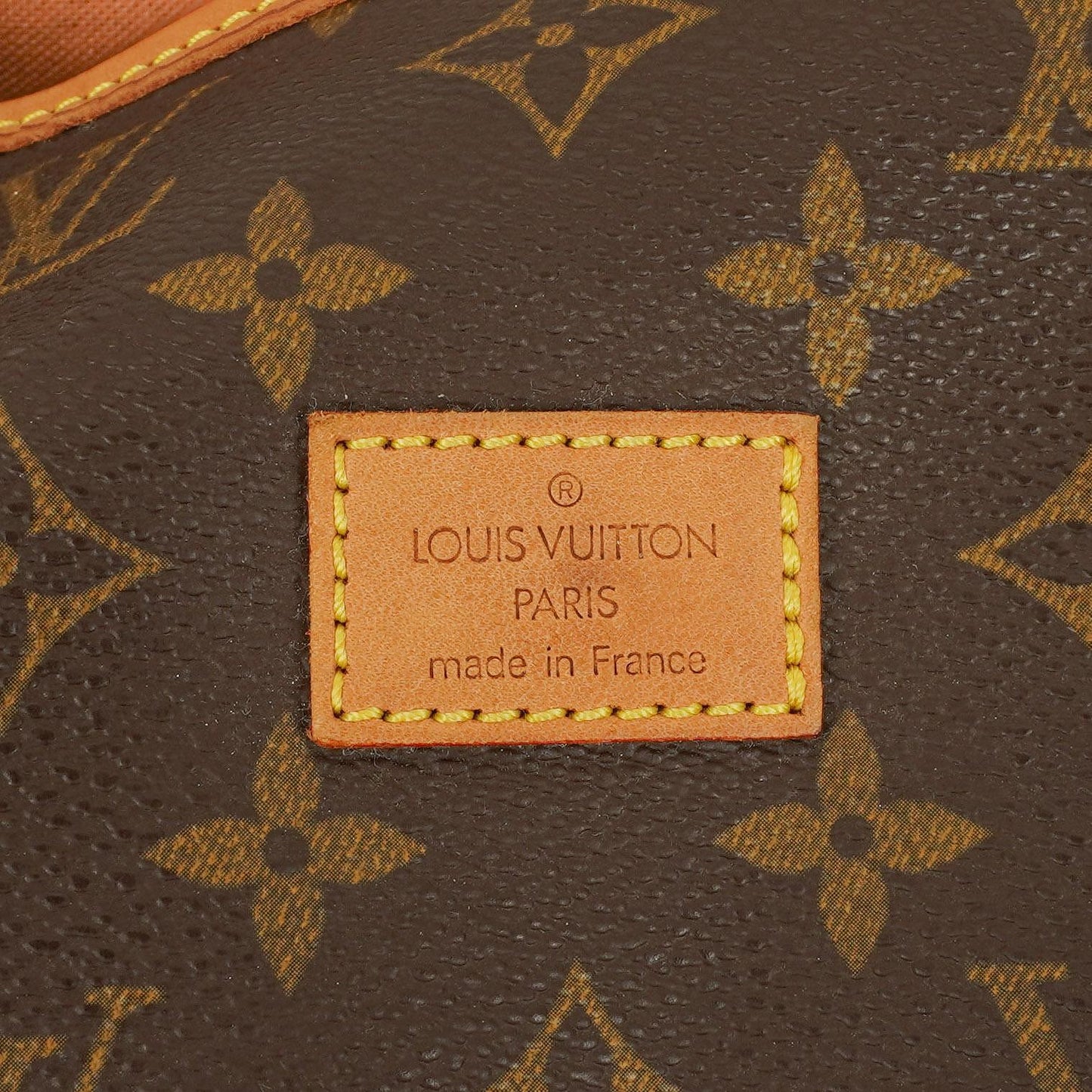 Louis Vuitton Saumur 30 Tasche aus Monogram Canvas