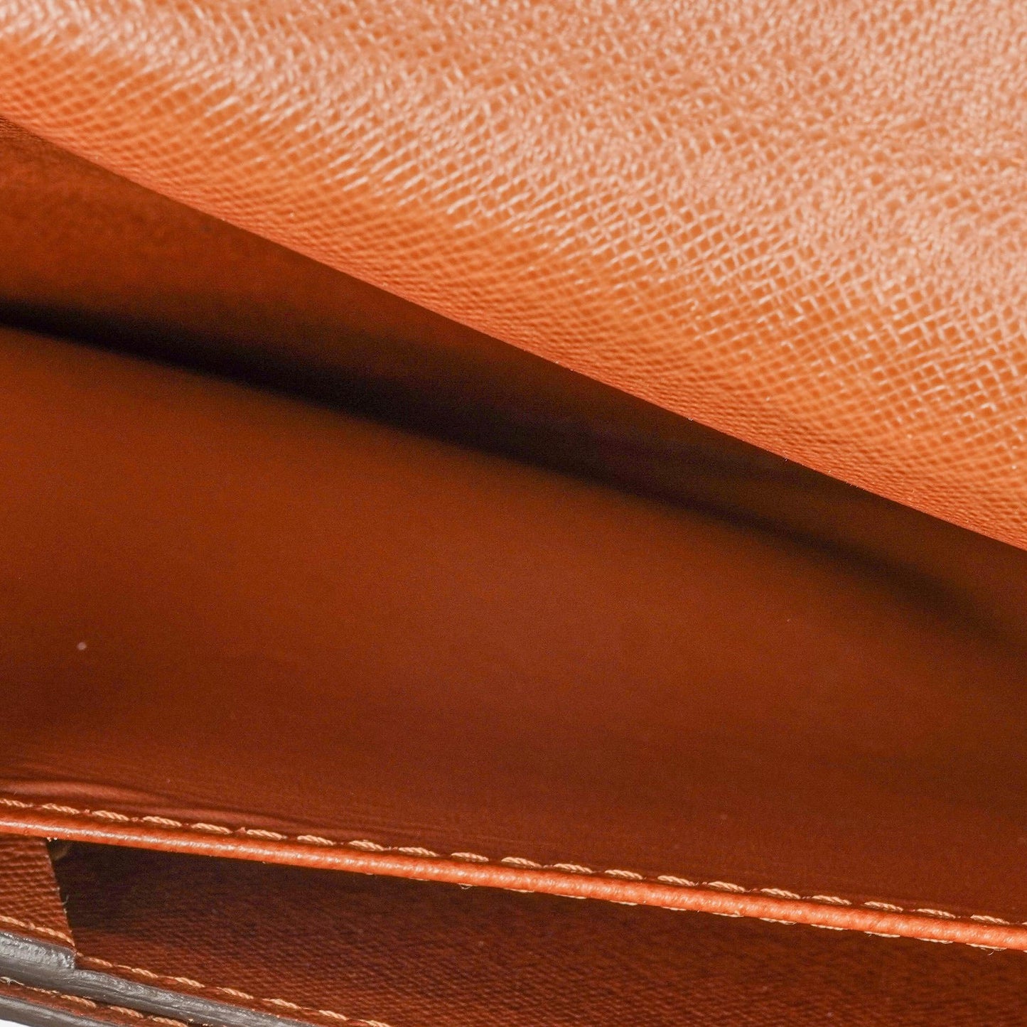 Louis Vuitton Serviette Ambassador Aktentasche aus Monogram Canvas