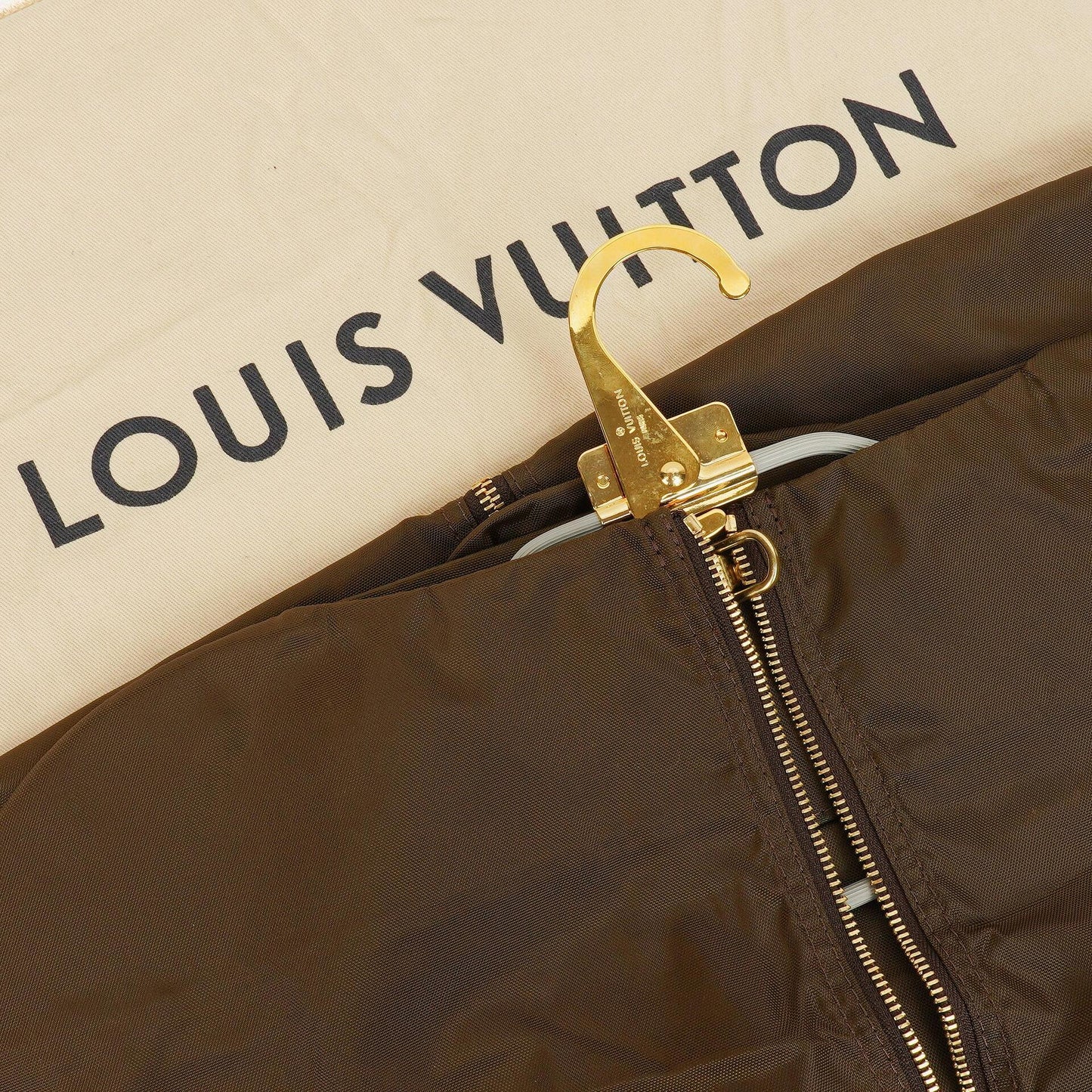 Louis Vuitton Sirius 50 Reisetasche aus Monogram Canvas