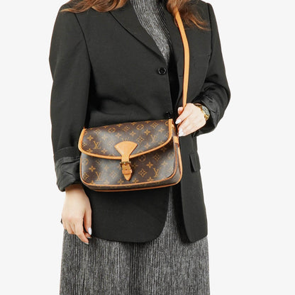 Louis Vuitton Sologne Schultertasche aus Monogramm Canvas