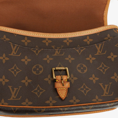 Louis Vuitton Sologne Schultertasche aus Monogramm Canvas