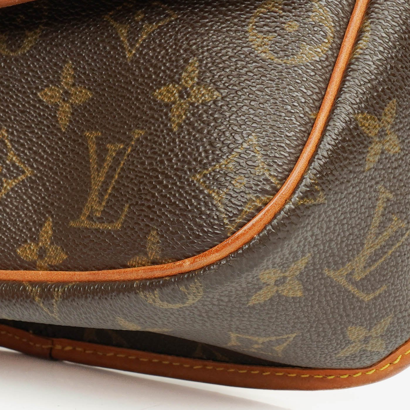 Louis Vuitton Sologne Schultertasche aus Monogram Canvas