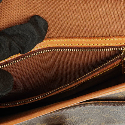 Louis Vuitton Sologne Schultertasche aus Monogram Canvas