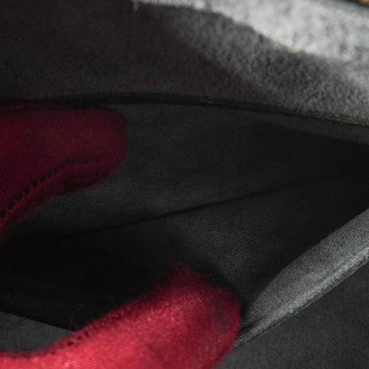 Louis Vuitton Soufflot Handtasche aus schwarzem Epi-Leder