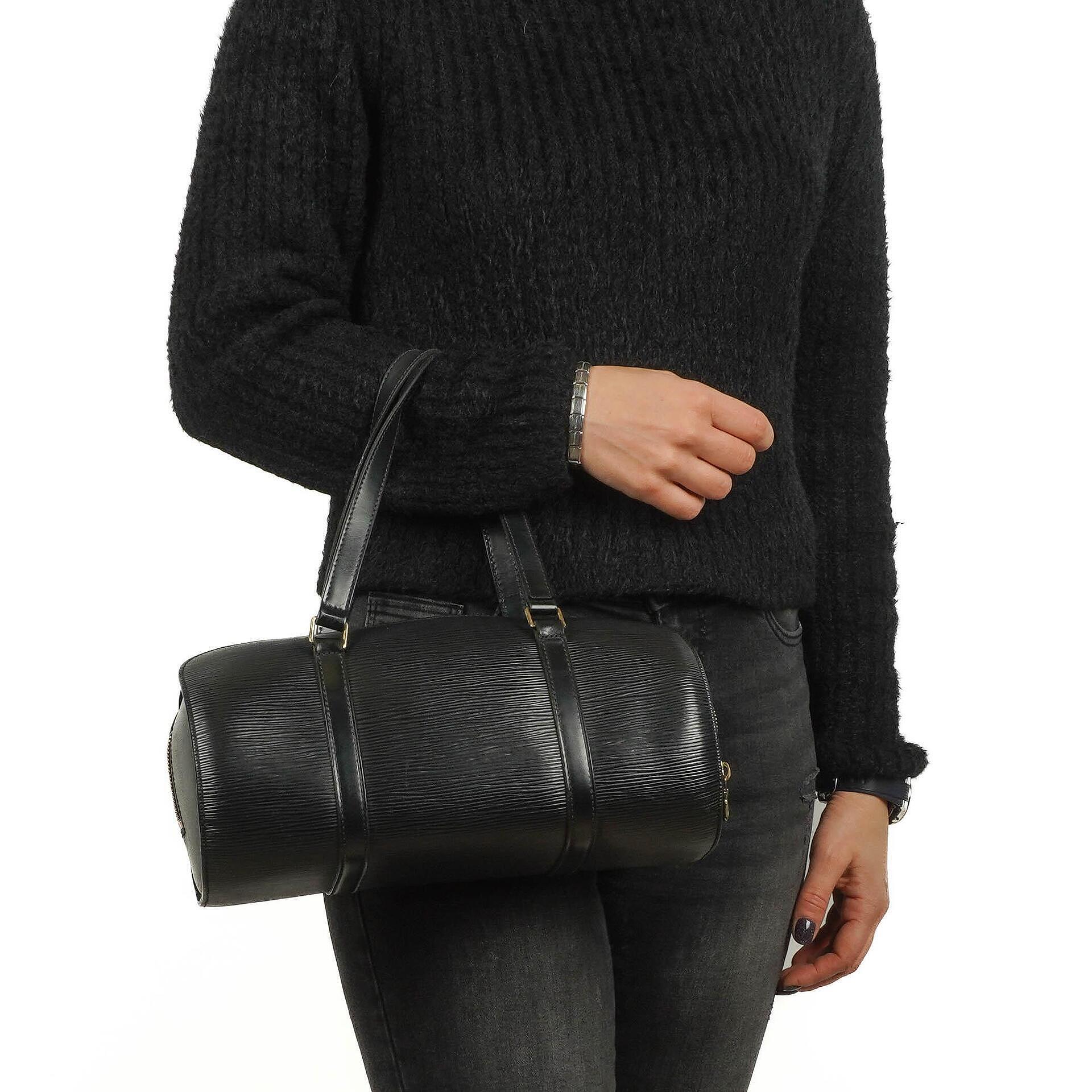 Louis Vuitton Soufflot Handtasche aus schwarzem Epi-Leder