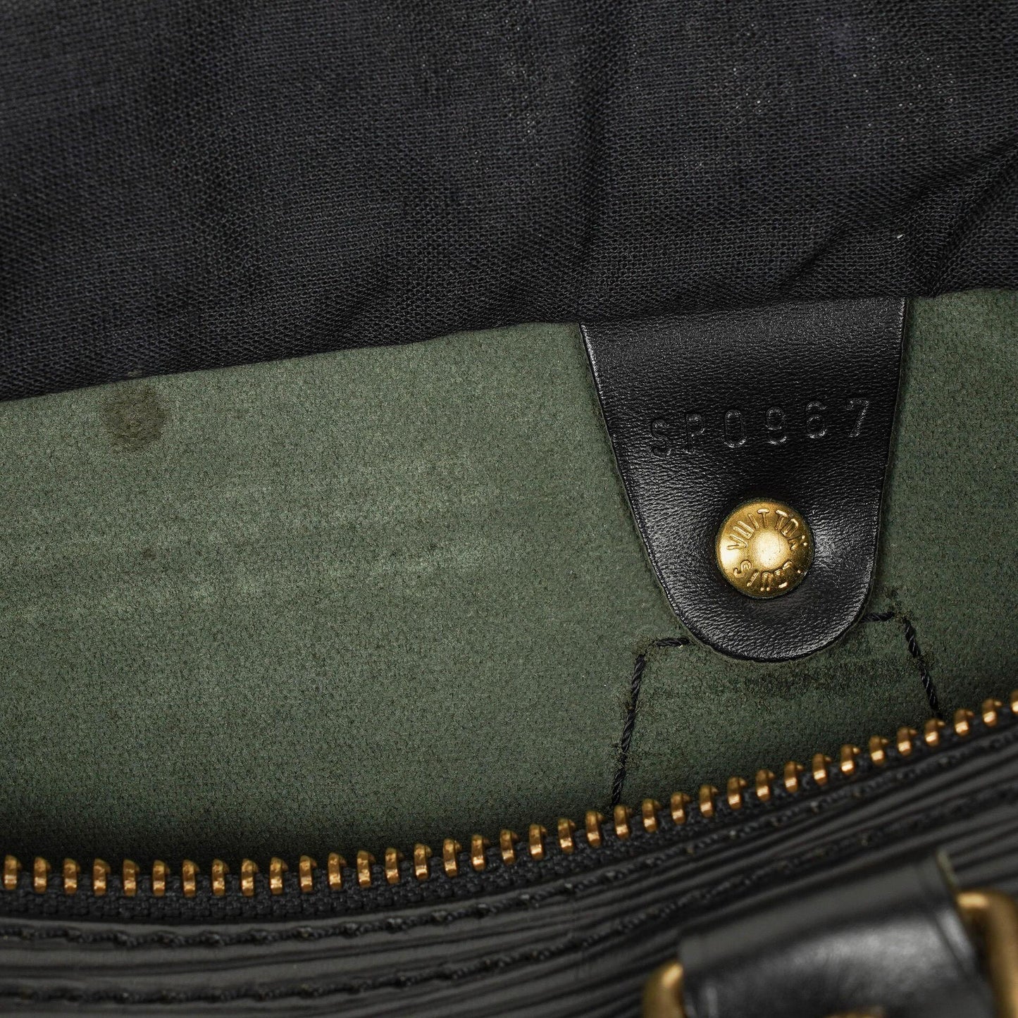 Louis Vuitton Speedy 25 Handtasche aus schwarzem Epi Leder